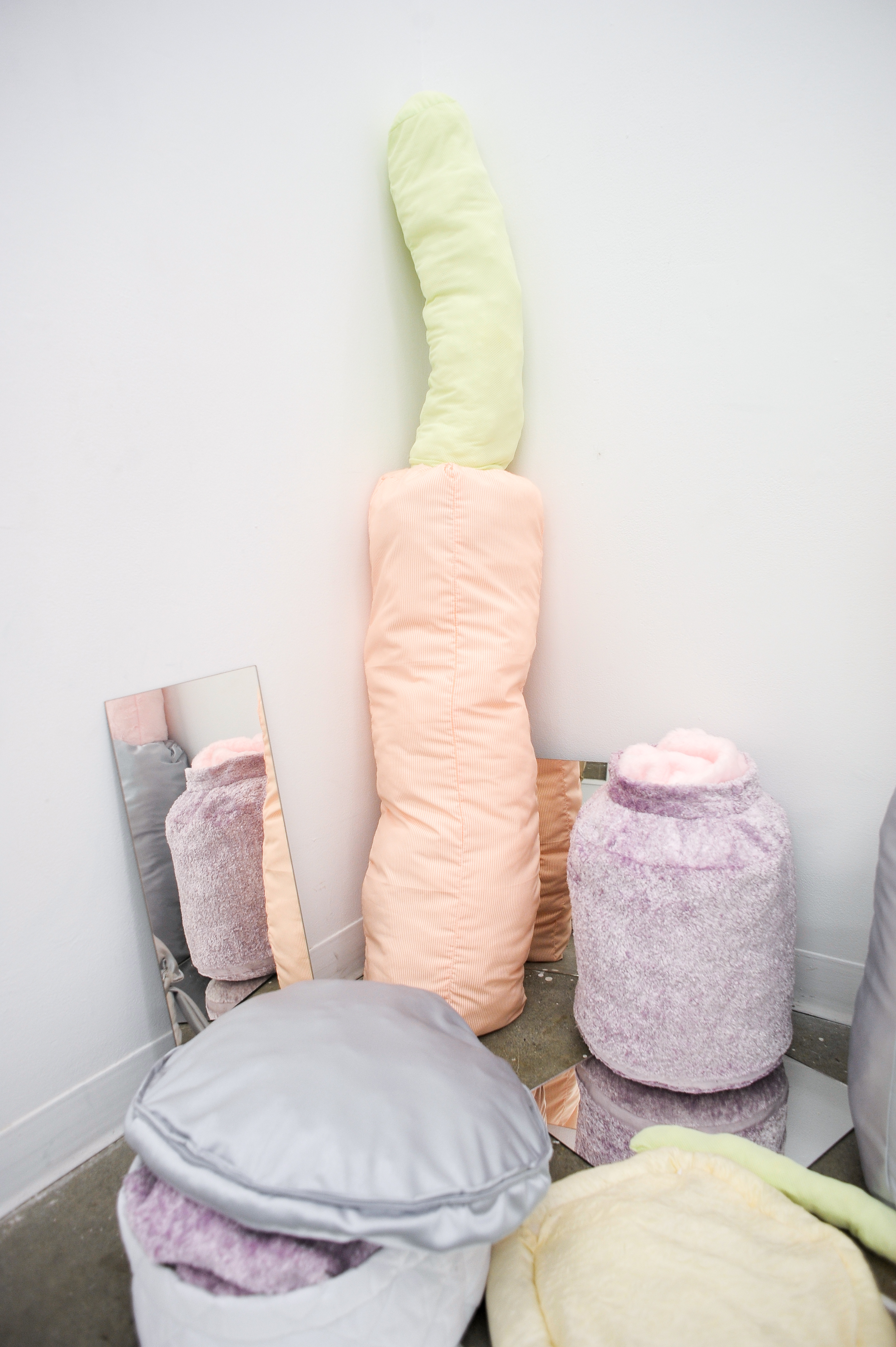 Robin Sparkes_Perfume-4.jpg